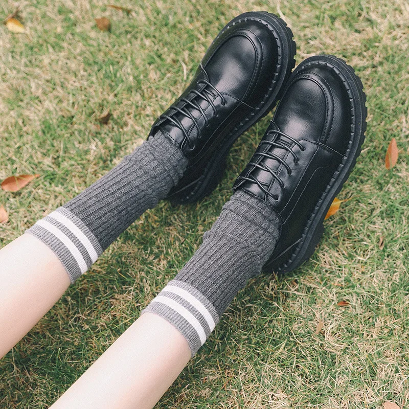 2020 Маленькая кожаная обувь для женщин в стиле ретро лес студенческом Модная