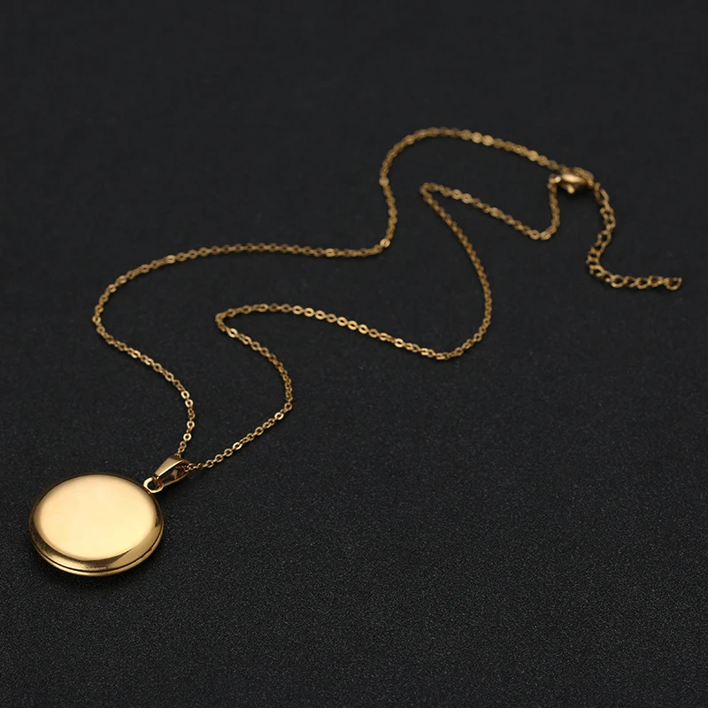 

Customized Jewelry