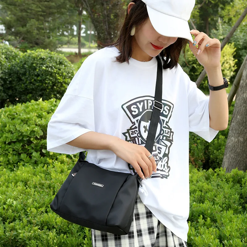 

Nylon Design Female Solid Color Shoulder Bags Women Large Vapacity Casual Tote Bag 2021 New Vintage Crossbody Shopping Bag