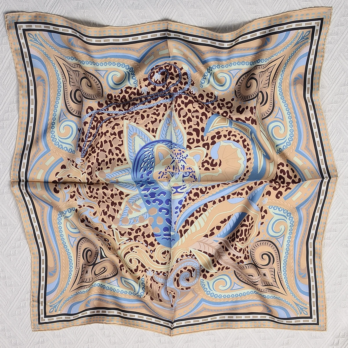 

70cm 100% Silk Scarf Hand Rolled Edges Square Scarf Women Shawl Brand Hijab Bandana Kerchief For Ladies Leopard Print