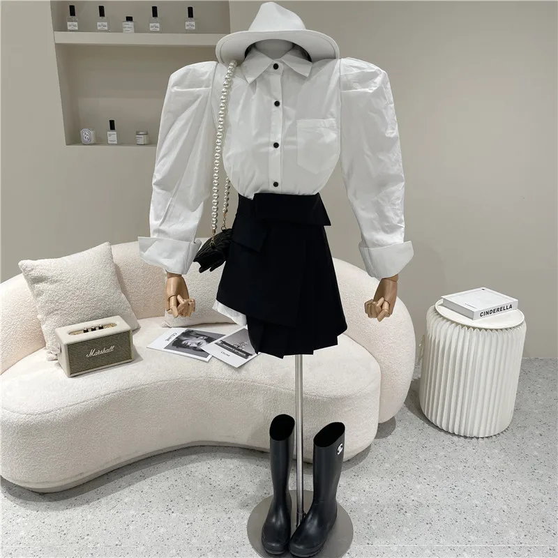 

Two Piece Set Women's Spring Summer 2021 Niche Design Fashion Bubble Sleeve Shirt Skirt + Irregular Waist Pleated Skirt