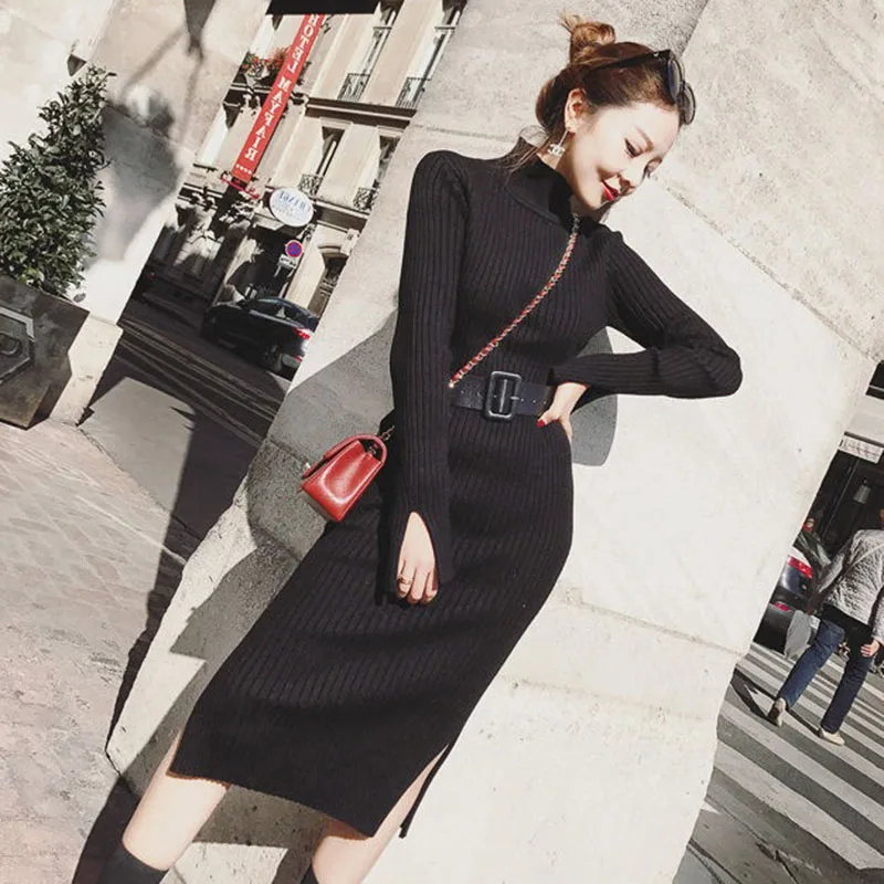 

Женское трикотажное платье-свитер с высоким воротником, длинным рукавом и поясом