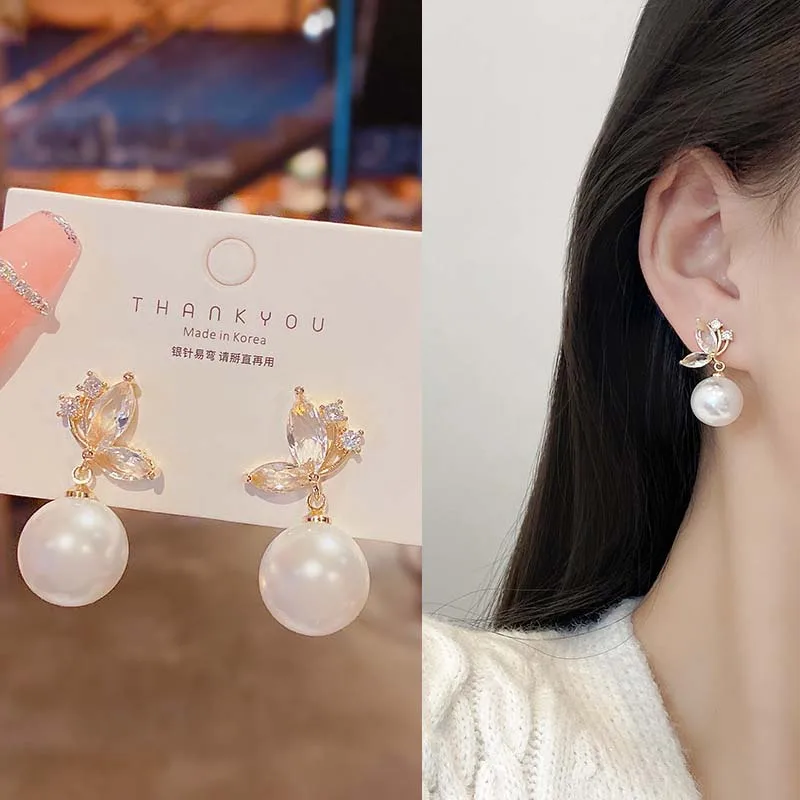 

Vintage Rhinestone Pearl Drop Earrings For Women Fashion Metal Gold Plated Ball Pendant Earring Girls Wedding Party Jewelry Gift