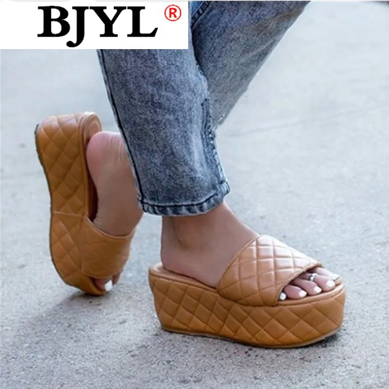 

2021 Fashion Women's Shoes Platform Shoes Simple Sandals Open Toe Solid Color Beach Shoes Summer Women Plus Size Slippers 36-43