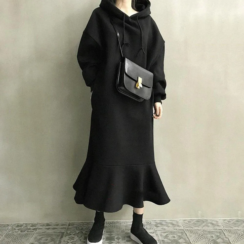 

Japanese 2021 Autumn Winter New Loose Hooded Dress Over The Knee Long Dress Solid Color Casual Long Sleeves Women