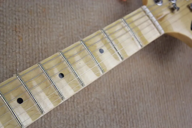 Электрогитара Scalloped Maple Fingerboard 22 Лады Профессиональный паз высокое качество Yngwie Malmsteen кремовые гитары@ 4