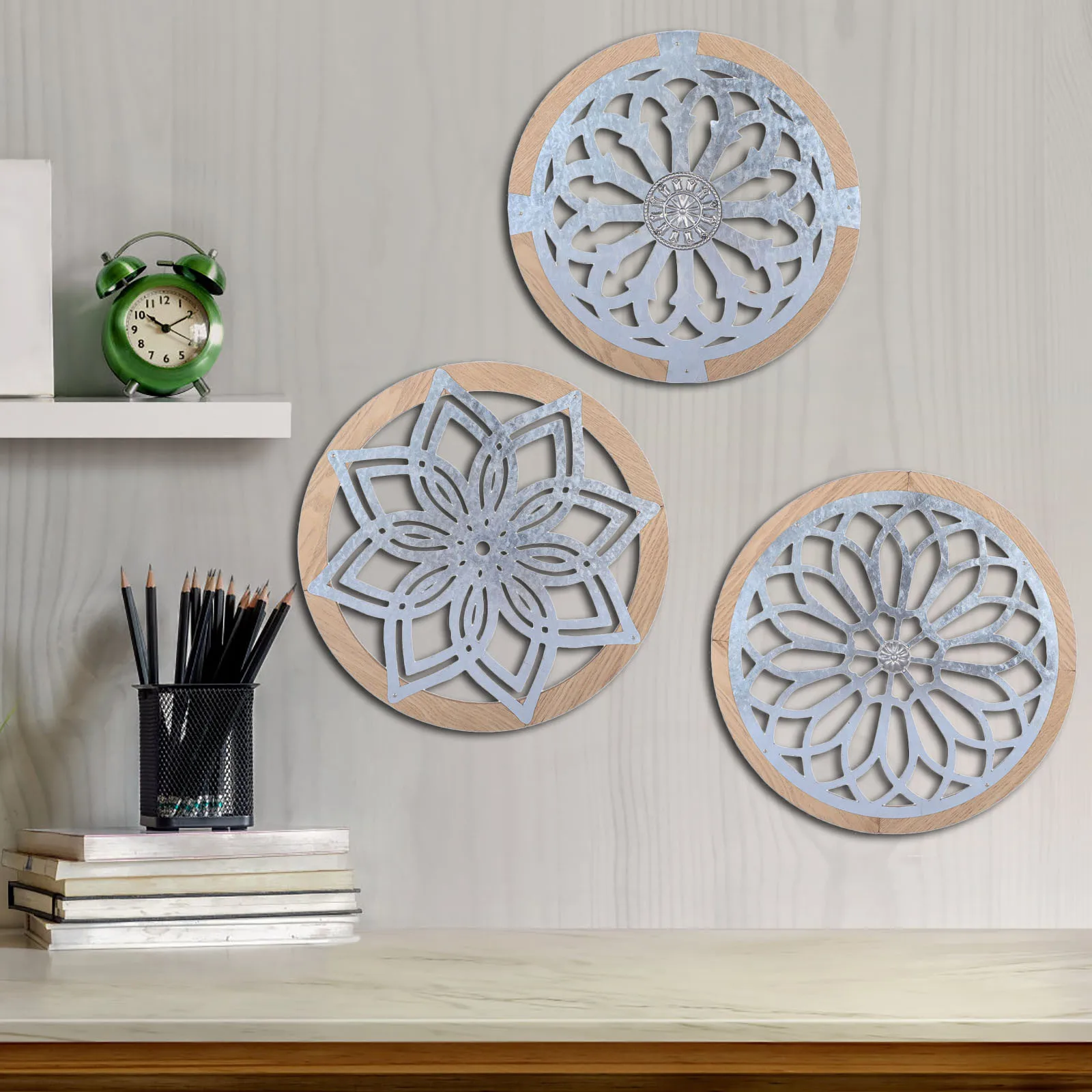 

Metal decorative wall medallions Heritage Round Wall Art-Wall Medallions-Acrylic Hanging Ornament Home Restaurant Decoration