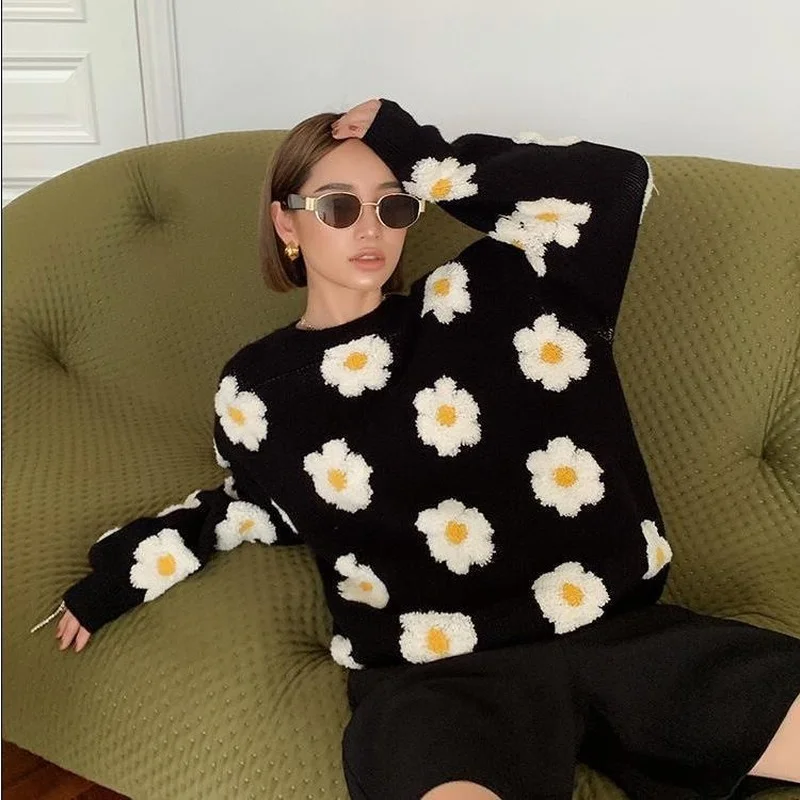

2021 new Harajuku sweater black 3d embroidery flowers oversized knitted sweater sweater autumn and winter women's casual elegant