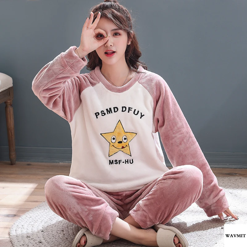 Пижама для молодых женщин теплая фланелевая Женская пижама с длинными рукавами