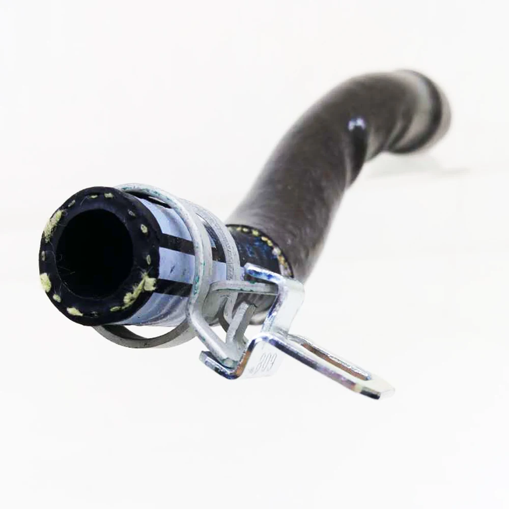 Водяная труба двигателя 1341K4 используется для Peugeot 2008 208 3008 308 RCZ Citroen C3 C4 C5|Установки