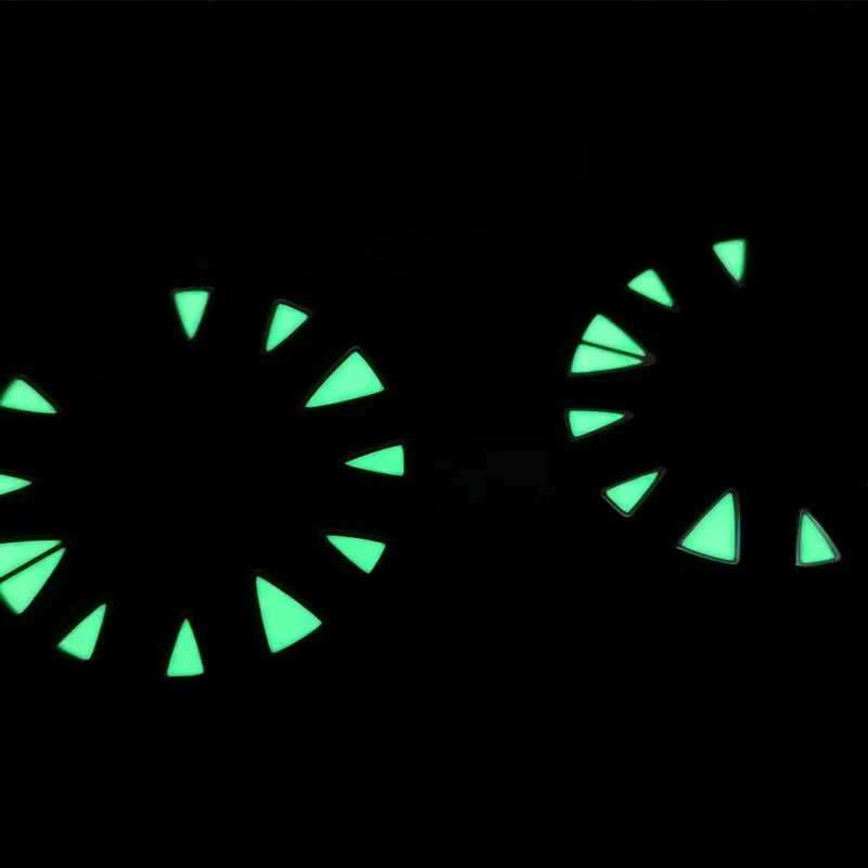 

Watch Parts 28.5mm Black Dial C3 Super Luminous Marks Date Window Suitable For NH36A Automatic Movement