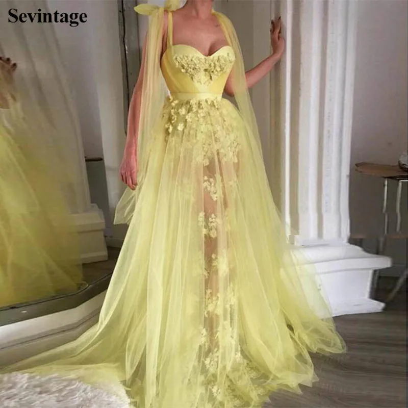Фото Женское длинное вечернее платье Sevintage желтое с длинным подолом официальное