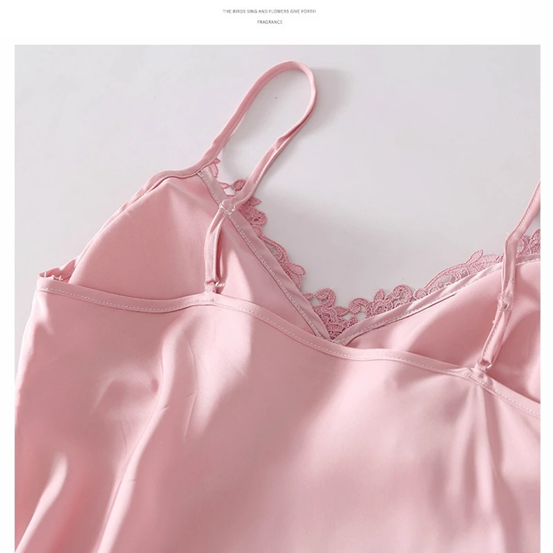 

Nightgown set sexy ice silk with chest pad 2020 new ladies nightgown four-piece set silky fashion explosion net red pajamas set