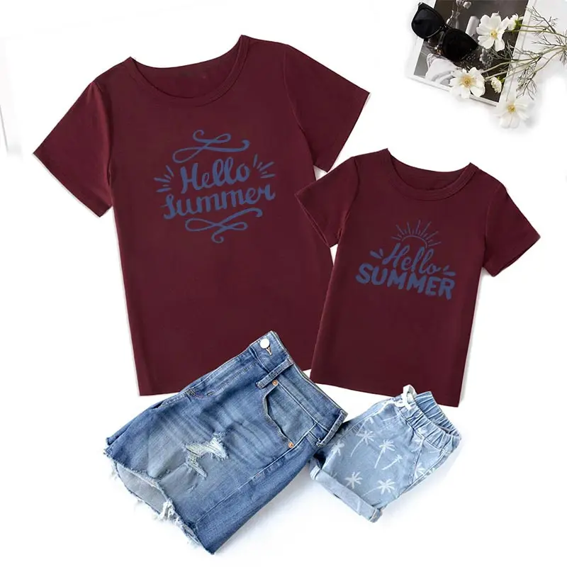 

Одинаковые комплекты для семьи летняя футболка с надписью «HELLO» Одежда для мальчиков и девочек топ с короткими рукавами для мамы и ребенка