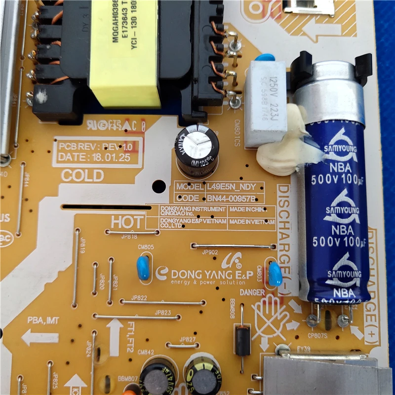 Хорошее прохождение теста для Samsung 49 дюймов ТВ BN44-00957B BN44-00957 L49E5N_NDY источника