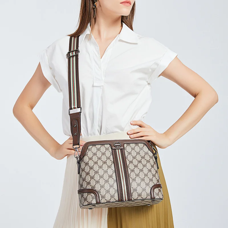 

2021 New Fashion All-match High-quality Leather Printing Retro Large-capacity One-shoulder Messenger Bag Purses and Handbags Sac