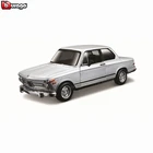 Модель автомобиля Bburago 1:32 1972 BMW 2002tii, модель из сплава, оргстекл, пылезащитный дисплей, посылка вая упаковка, сбор подарков
