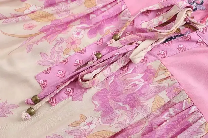 Винтажное шикарное женское богемное мини платье с цветочной вышивкой и бахромой