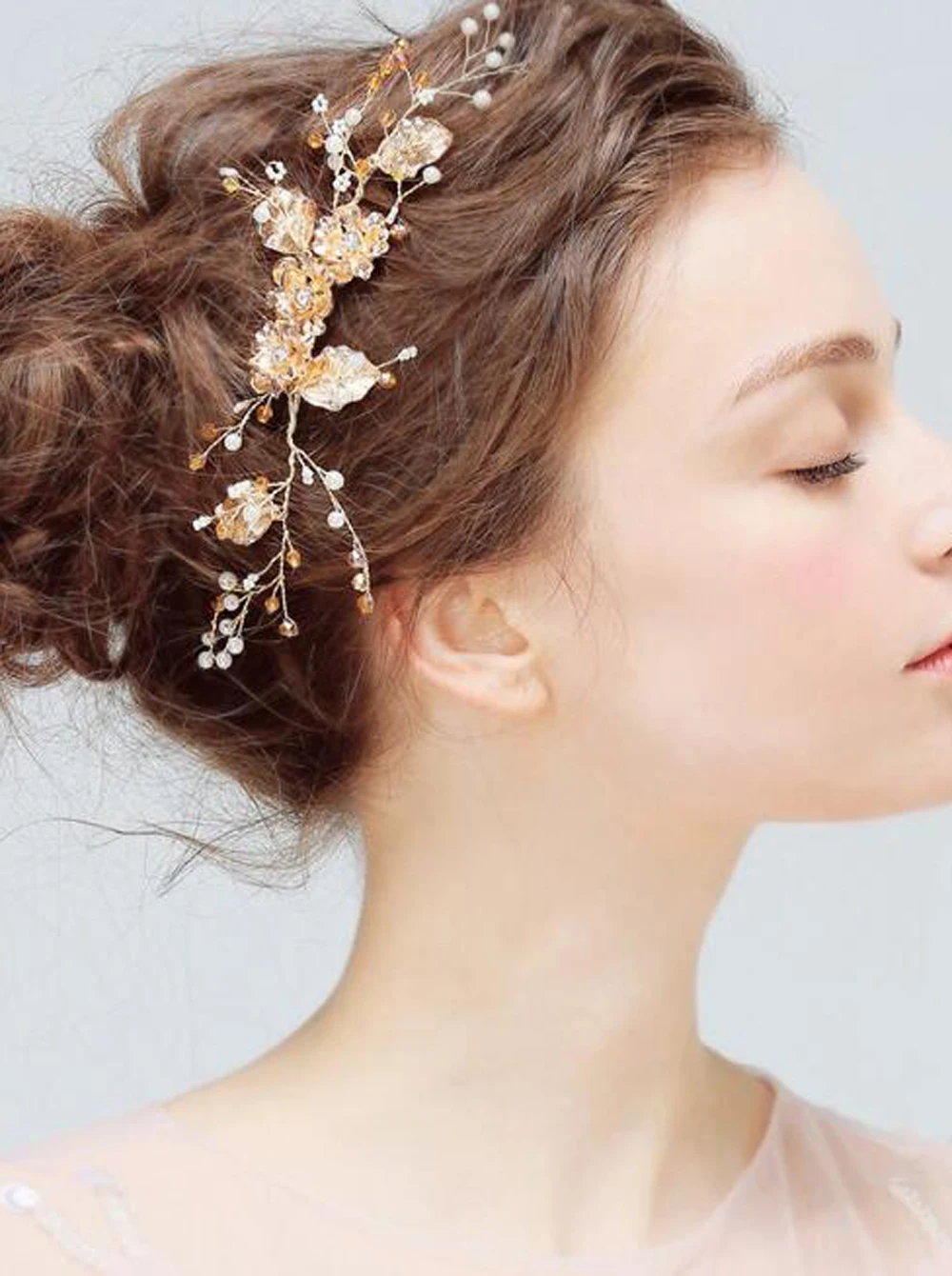 Свадебная заколка гребень Стразы с жемчугом и золотыми листьями свадебные