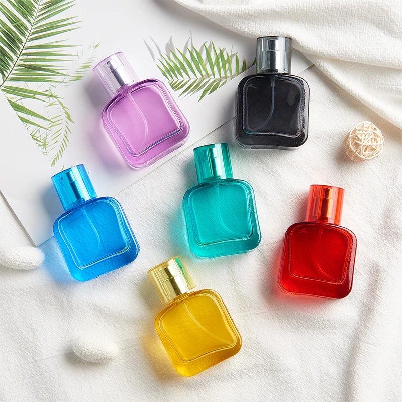 

MUB -30ml Colored Thick Glass Refillable Perfume Bottle Atomizer Metal Sprayer Pump Empty Container Perfume Bottles With Spray