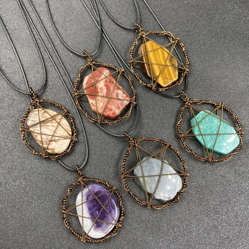 

New Arrived 3Pcs/Lot Natural Amethysts Wrapped Wire Pentacle Pendant Irregularly Labradorite Flash Stone Necklace For Women Men