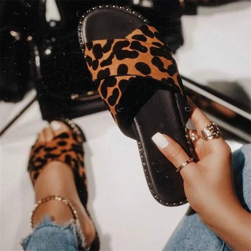 

Trend Women Slippers Flat Leopard Print Cross Strap Casual Summer Shoes Woman Plus Size Sexy Female Slides Slip on Flip Flops