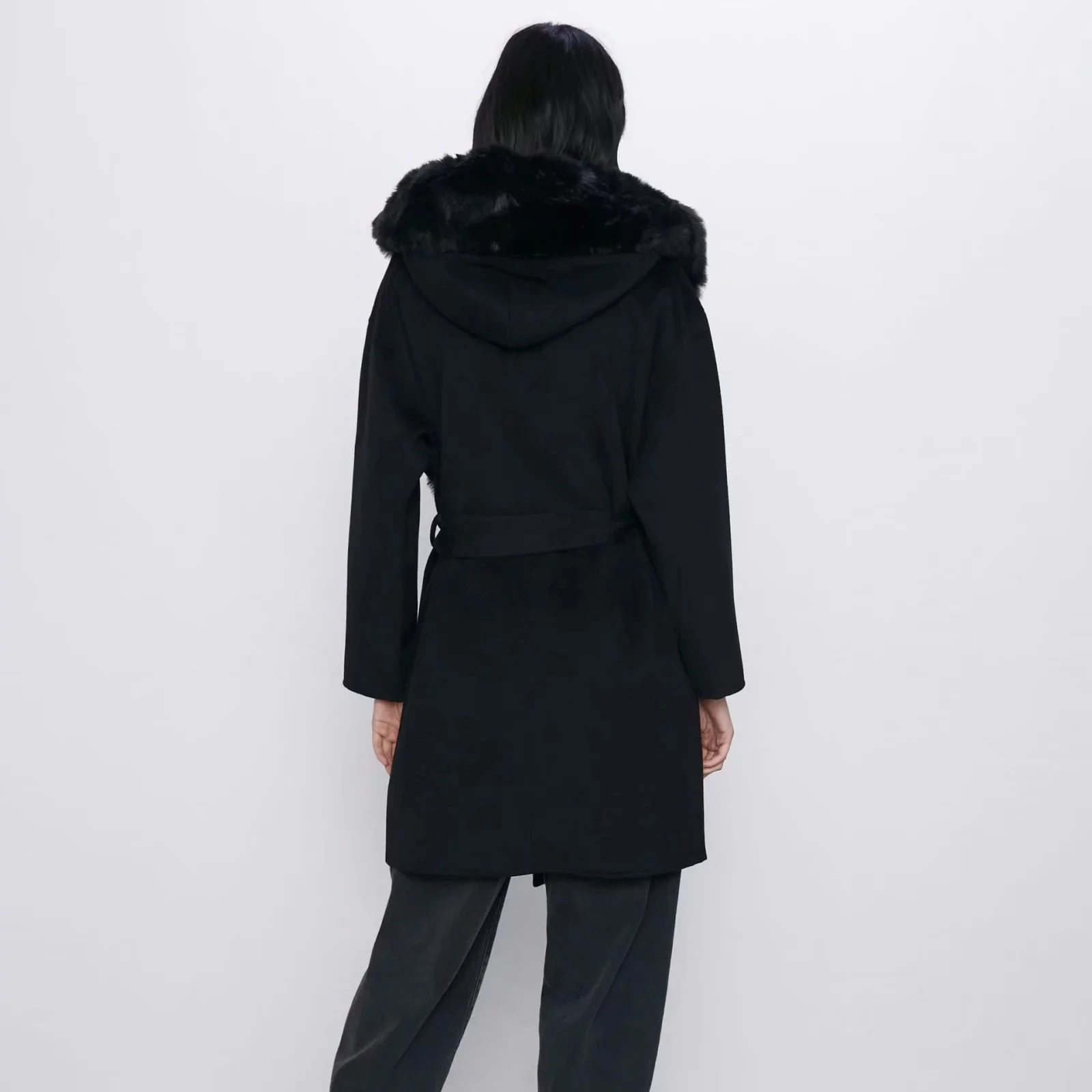 Женское шерстяное пальто ZA повседневное теплое с меховым воротником и поясом на