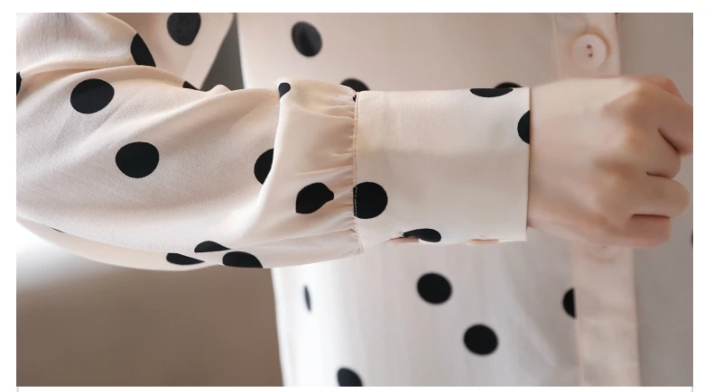 

Blouses Woman 2021 Long Sleeve Dot Apricot Chiffon Blouse Women Shirts V-neck Blouse Women Blusas Womens Tops And Blouses B704