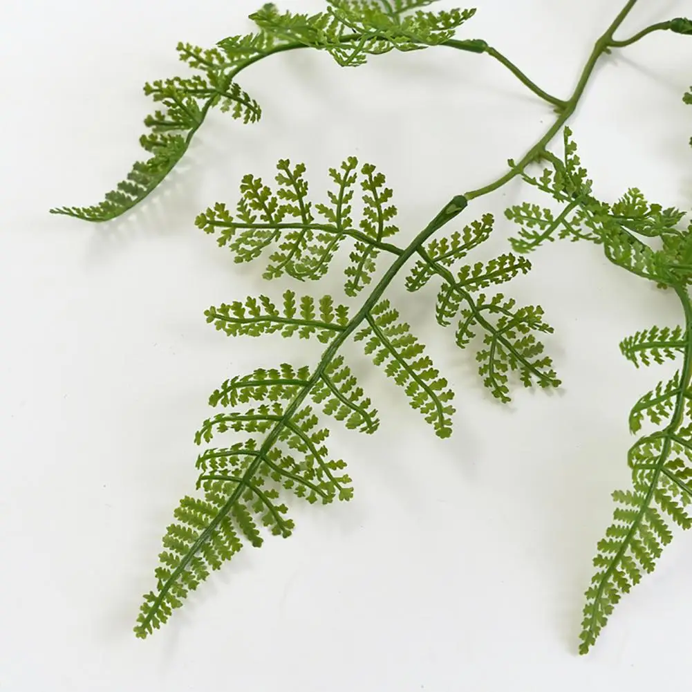 

Plastic Faux Artificial Fern Simulated Grass Realistic Green Plant Decor for Wedding Home Garden Cafe Wall Decoration Wholesale