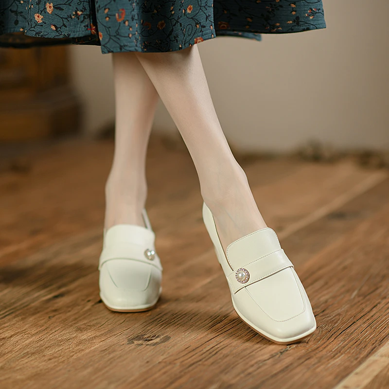 Туфли-лодочки женские из натуральной кожи на толстом высоком каблуке без