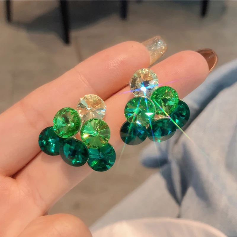 

New Popular Design Triangular Round Gradient Crystal Earrings for Women Jewelry S925 Needle High Quality Shiny AAA Zirconia Stud