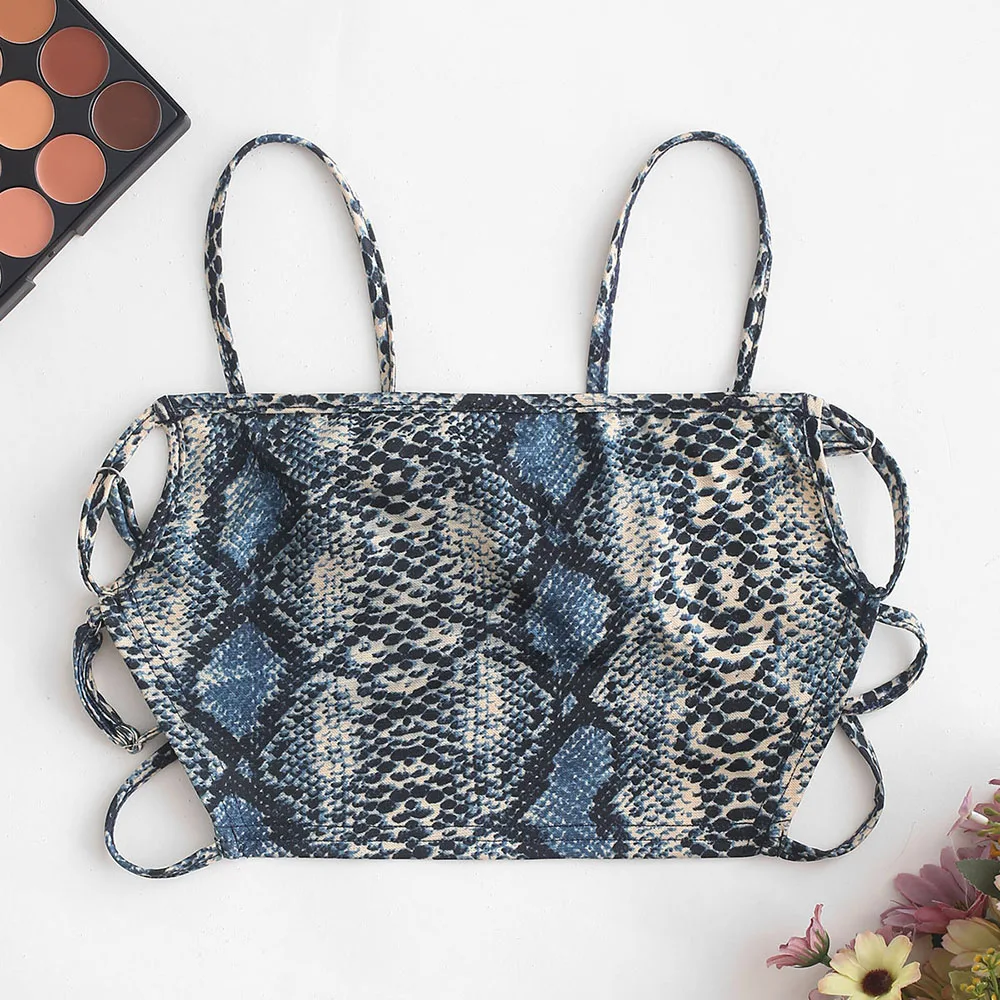 ZAFUL топ на бретельках с открытой спиной и змеиным принтом короткая рубашка для