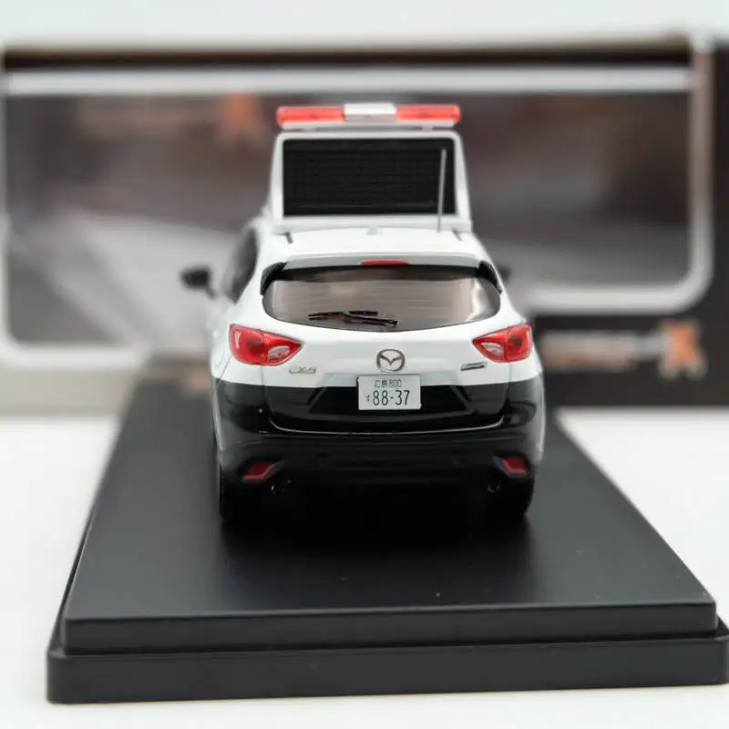 Премиум X 1/43 MAZDA CX5 2013 Японская полиция со светодиодной табличкой на крыше PRD486