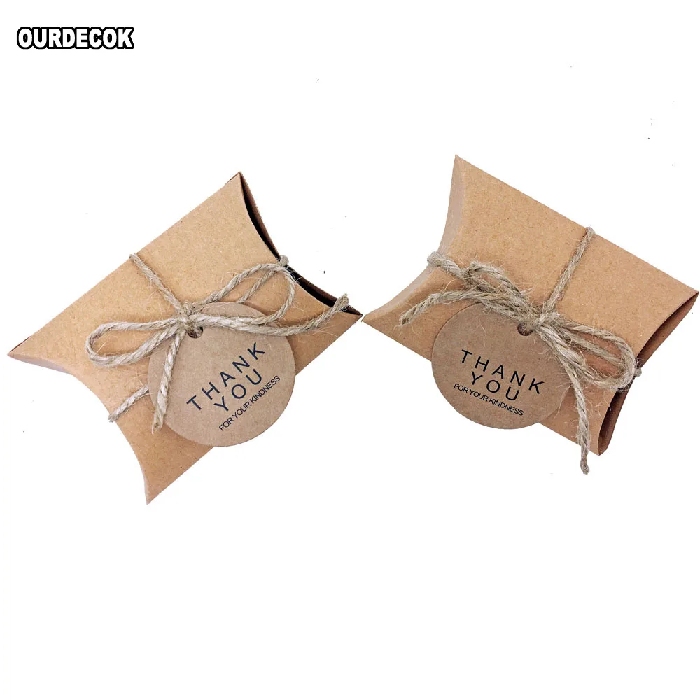 10pcs/Lot Cute Kraft Paper Pillow Candy Box Wedding Favors Gift Candy Boxes With Tags Home Party Birthday Supply