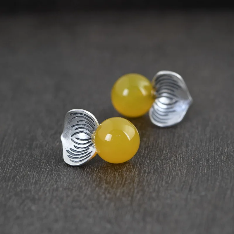 Женские серьги-гвоздики из серебра 925 пробы с халцедоном