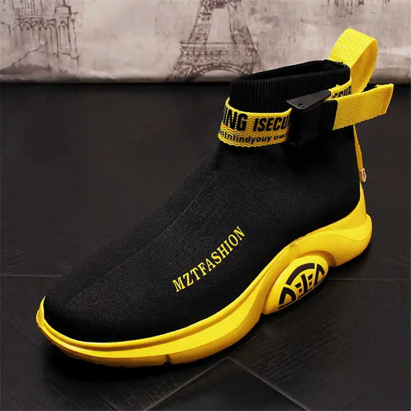 Beli Sepatu Kaus Kaki Rajutan Pria Musim Panas Sneakers Bersirkulasi Sepatu Bot Pergelangan Kaki Flat Kasual Platform Jaring Zapatillas Hombre