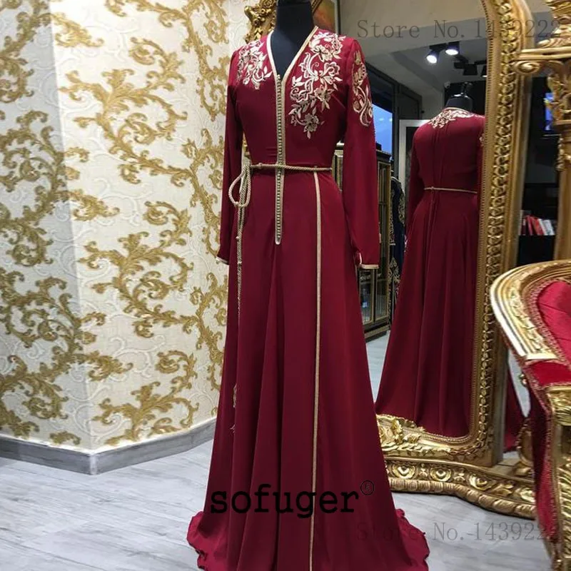 Бордовое марокканское платье с длинными рукавами и кружевной аппликацией для