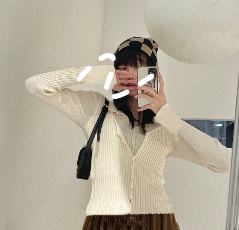 

Autumn Winter New Fashion Classic Trendy Luxury Design Casual Versatile Sweater Top Casual Round Long Sleeved Sweater Women