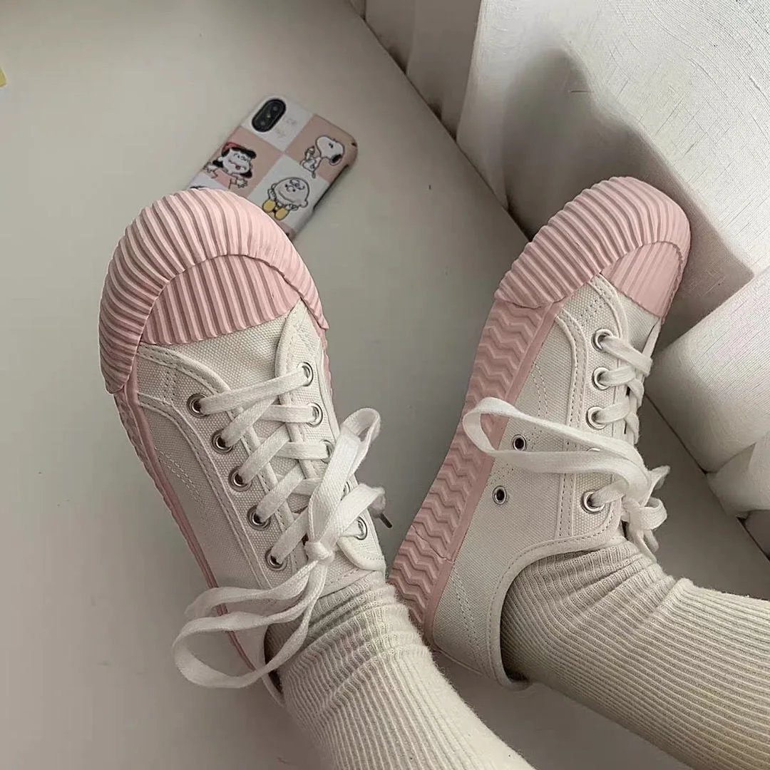 New Fashion Sneakers Women Canvas Shoes Classics Retro Style Woman Vulcanize Shoes Ladies Casual Loafers Female Student Trainers