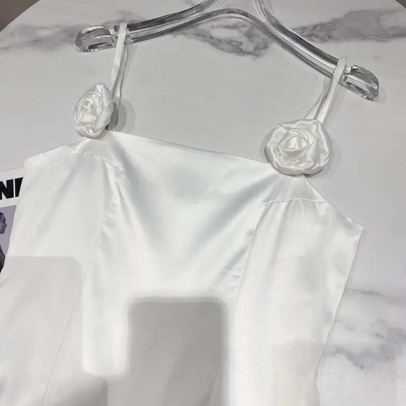 

2021 Summer Women New 3D Flower Shoulder Strap Elegant Sexy Suspender Mini Dress Ladies Fashion Simple Solid Pullover Dress
