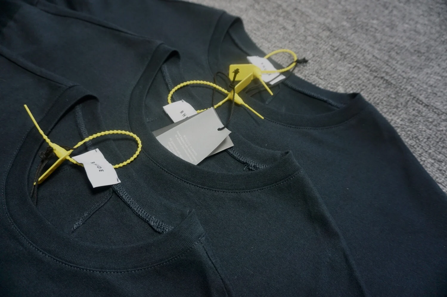 

2021 Rhude Graphic T Shirts Oversized Men Women Clothing Short Sleeves High-Quality Old Streetwear Top Tees