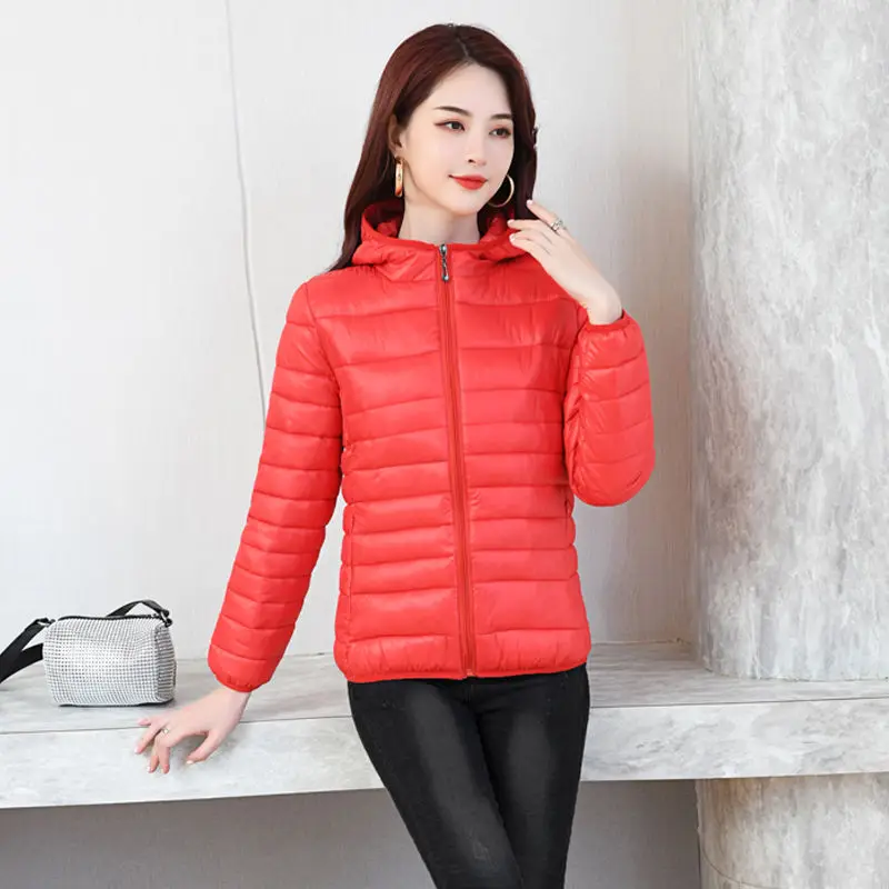 

2020 Winter Women Jacket Thicken Outerwear Solid Parkas Hooded Short Slim Cotton Padded Fashion Causal Basic New Coats W394