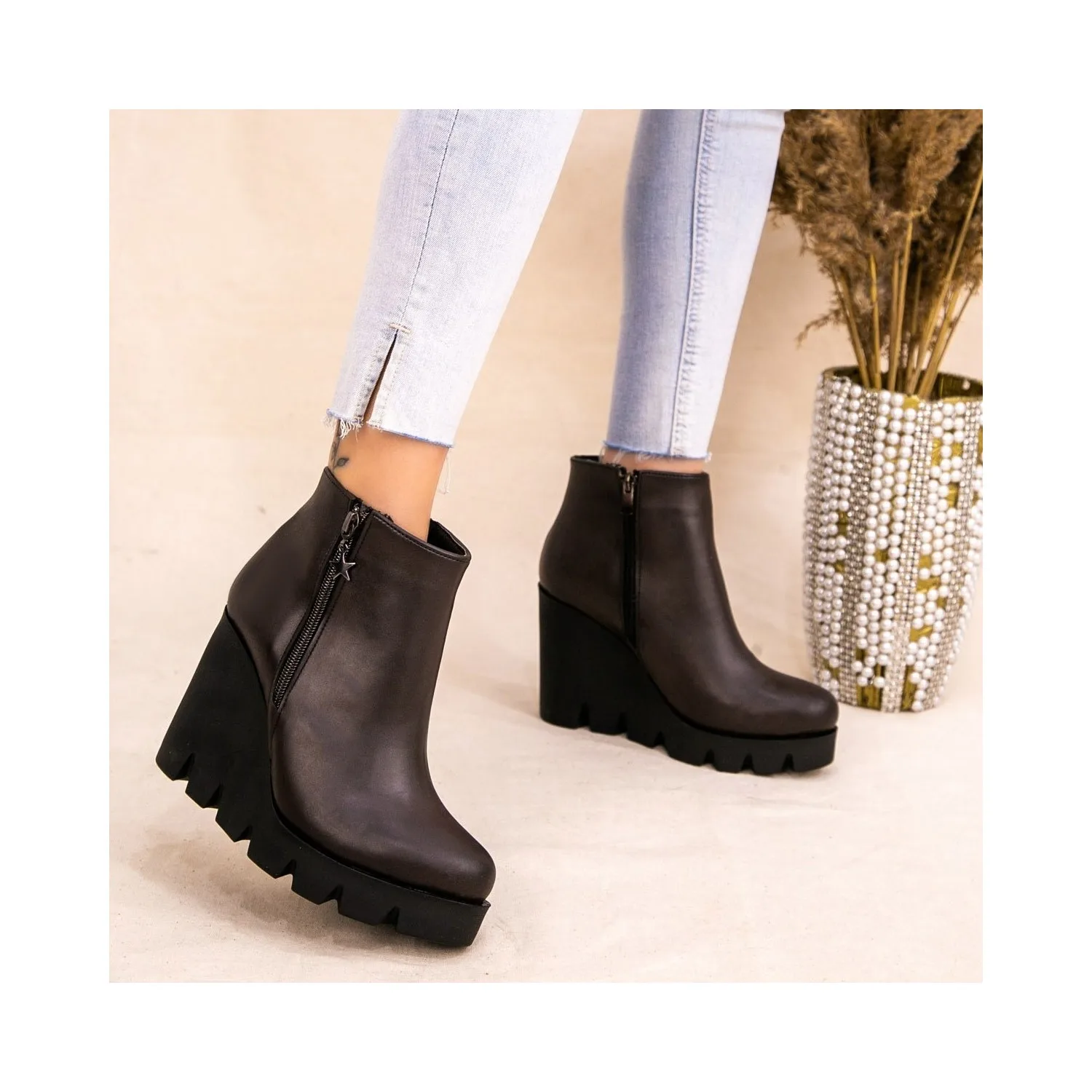 

Mevese Pipy Brown Leather Wedges Boots