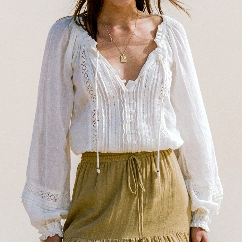 

Kiyumi White Blouse Shirt Women 2021 Early Spring New Casual Lantern Sleeve V Neck Lace Blouse Vintage Sweet Cotton Boho Blouses