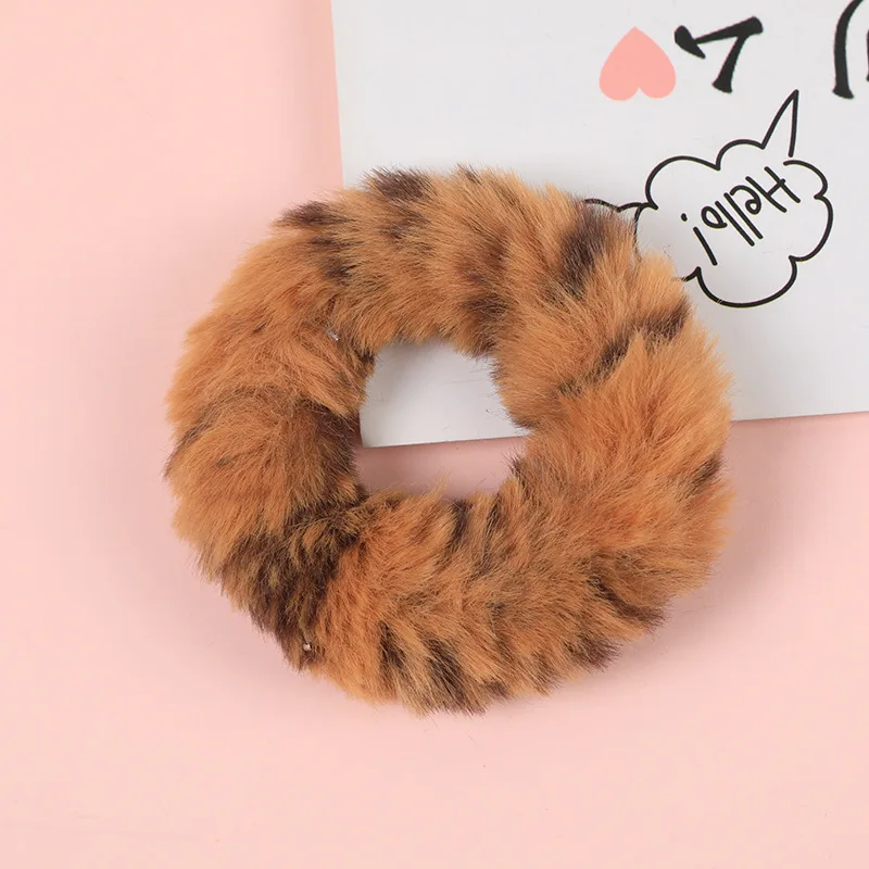 Новинка модные плюшевые резинки для волос с леопардовым принтом женщин и девочек