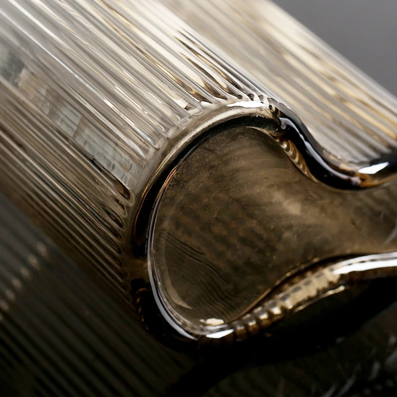 

Nordic Creative Irregular Vertical Striped Glass Vase Simple Transparent Footprint Vase Ornaments Living Room Home Decoration