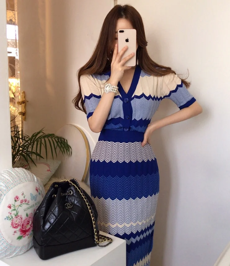 Корейский шикарный летний трикотажный кардиган контрастных цветов с V образным