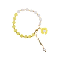 2021 trendy daisy flowers pearl bracelet alloy bracelet on hand women bracelet accessories fashion jewellery the best gift