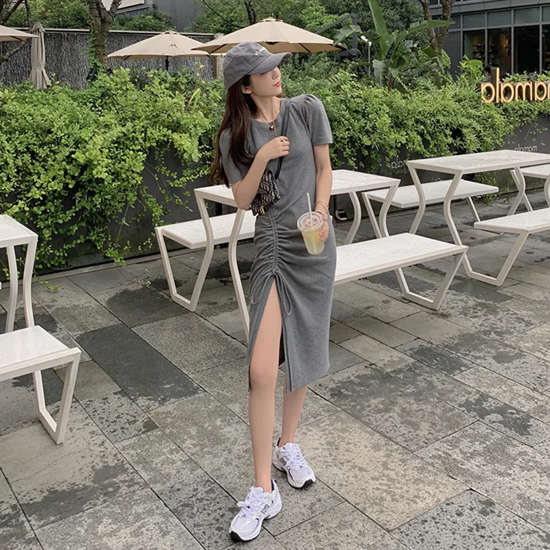 

2021 Early Spring Popular Adult Lady like Woman Lightly Mature Sexy Dress French Style Design Niche Temperament Slim Fit Dress