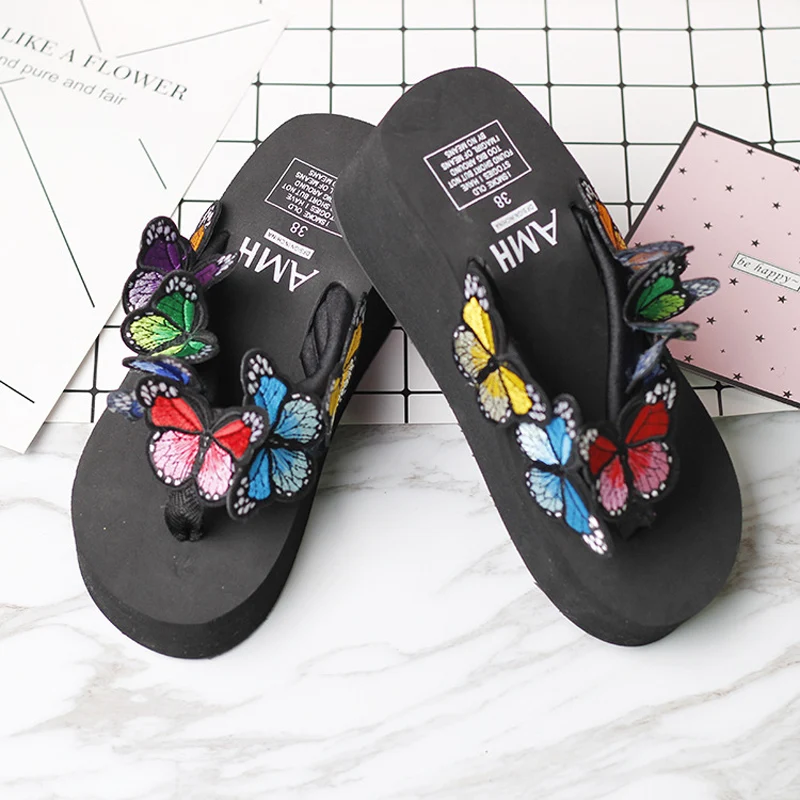 Fashion New 2022 Summer Handmade Butterfly Slippers Solid Platform Sandals Wedges Footwear Beach Outside Women Flips Flops